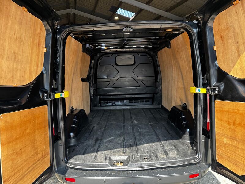 FORD TRANSIT CUSTOM