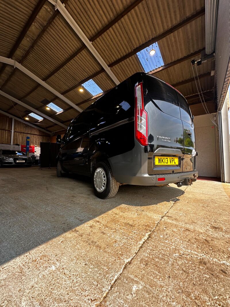 FORD TRANSIT CUSTOM