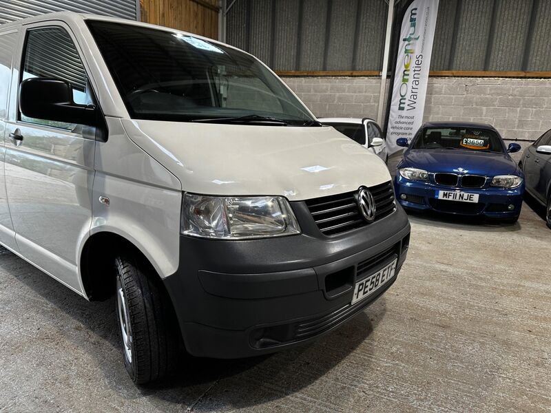 VOLKSWAGEN TRANSPORTER