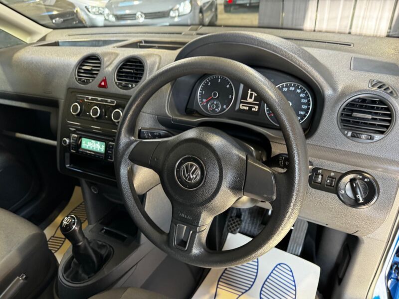 VOLKSWAGEN CADDY