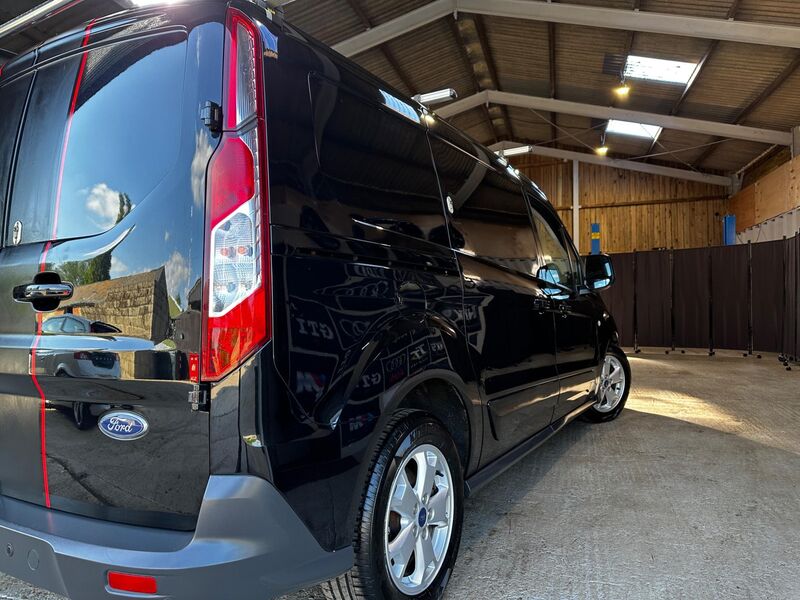 FORD TRANSIT CONNECT