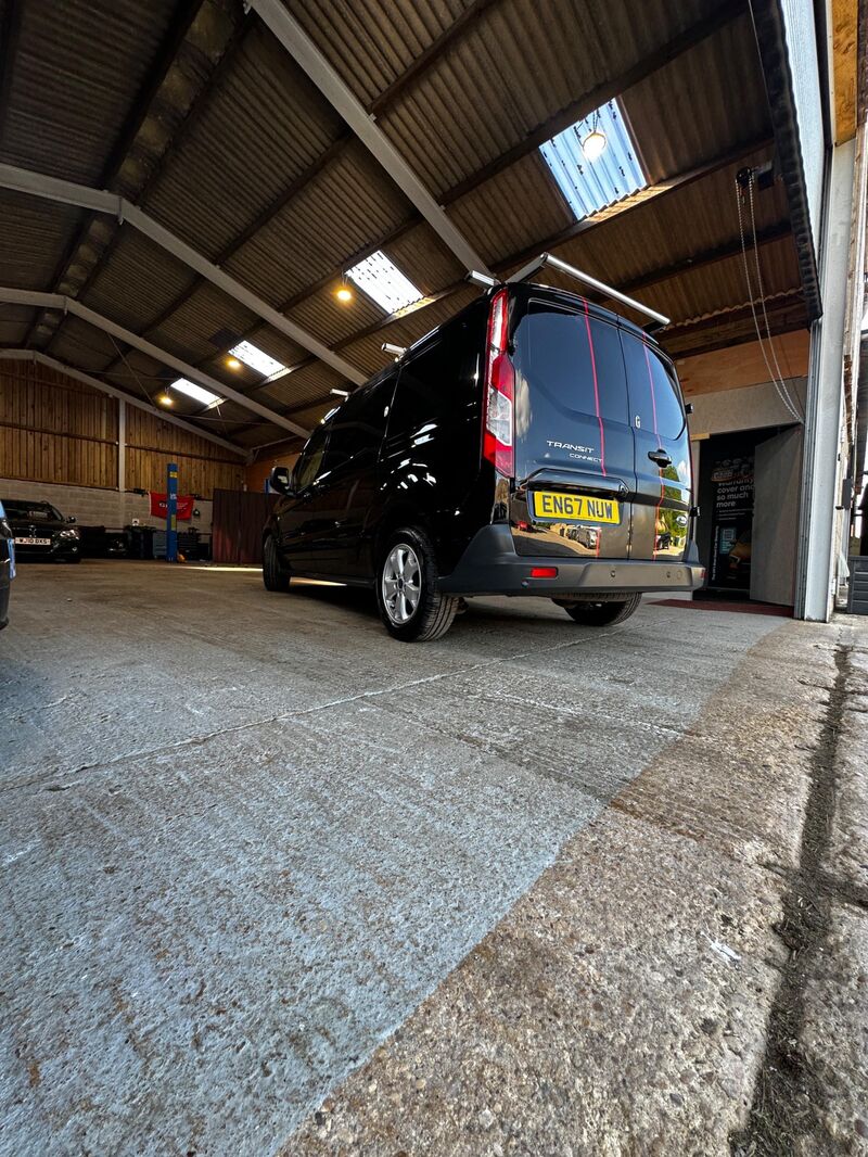 FORD TRANSIT CONNECT