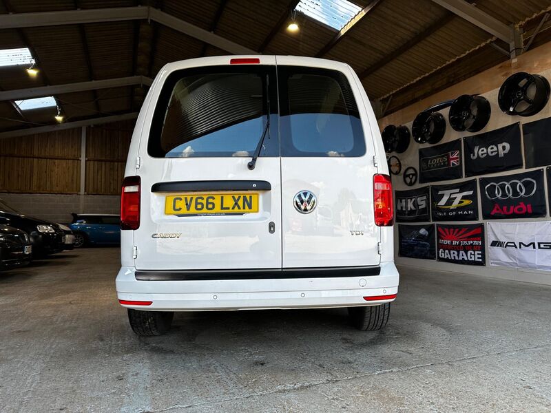 VOLKSWAGEN CADDY