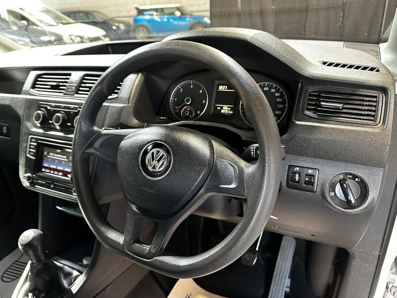 VOLKSWAGEN CADDY