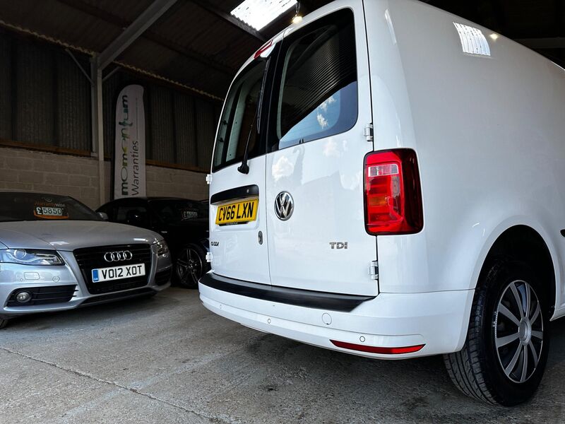VOLKSWAGEN CADDY