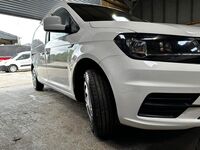 VOLKSWAGEN CADDY MAXI