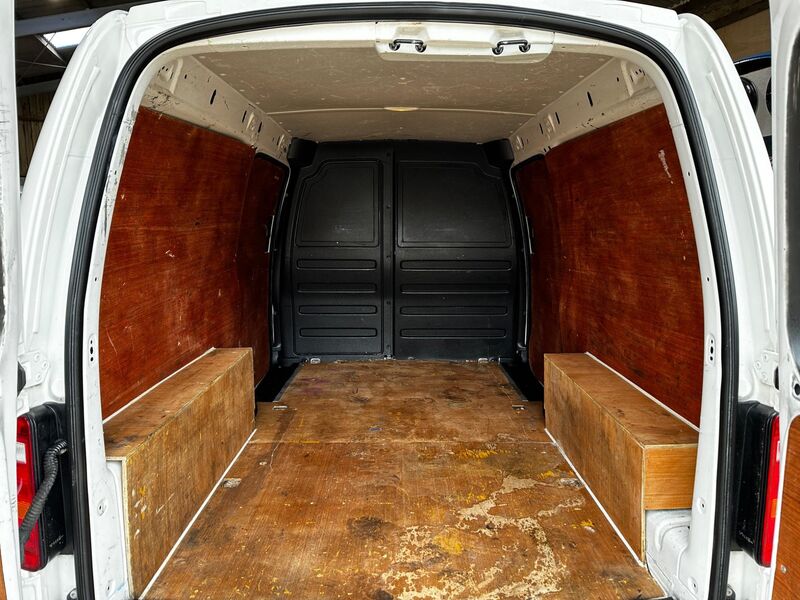 VOLKSWAGEN CADDY MAXI