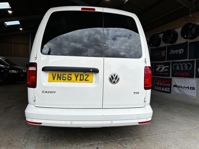 VOLKSWAGEN CADDY MAXI