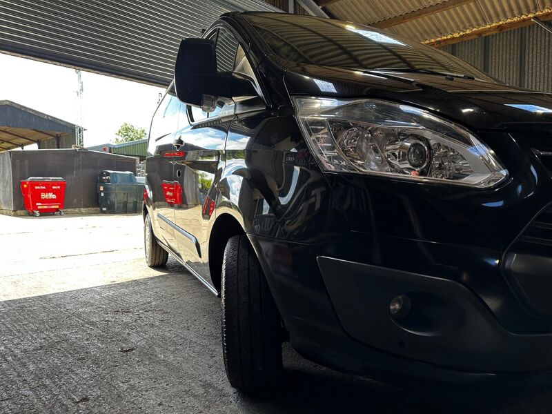 FORD TRANSIT CUSTOM