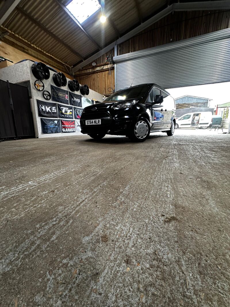 FORD TRANSIT CONNECT
