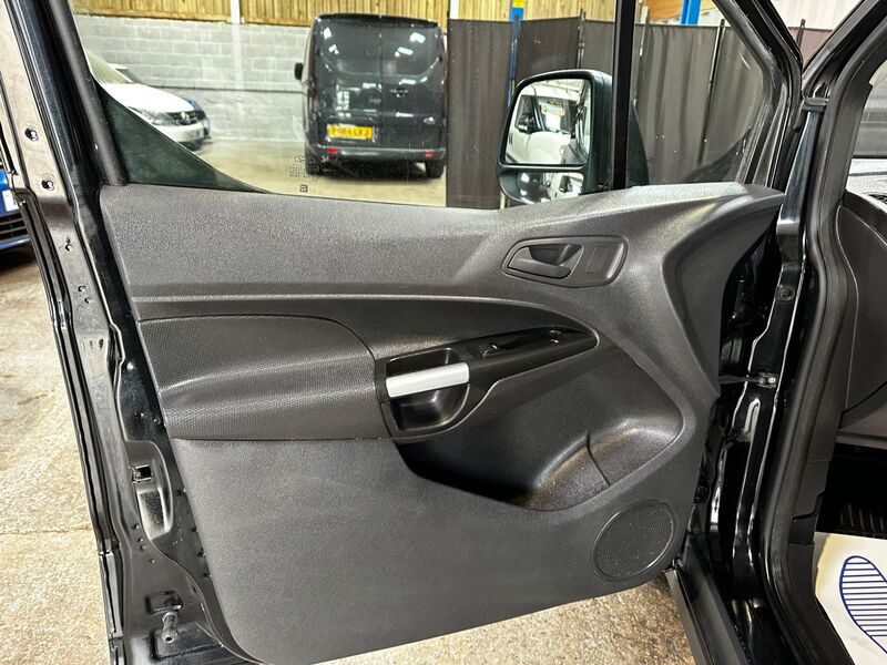 FORD TRANSIT CONNECT