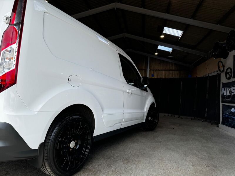 FORD TRANSIT CONNECT