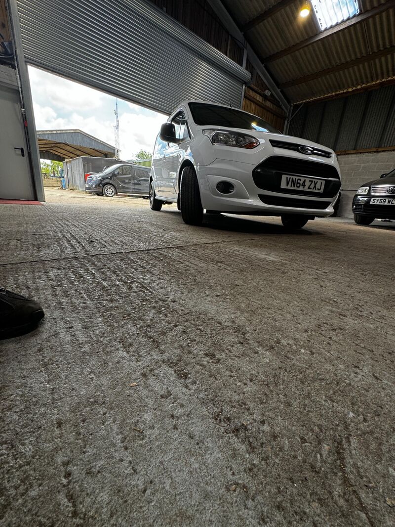FORD TRANSIT CONNECT