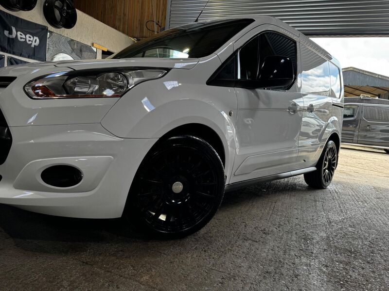 FORD TRANSIT CONNECT