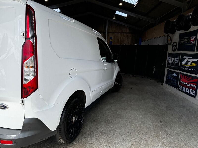 FORD TRANSIT CONNECT