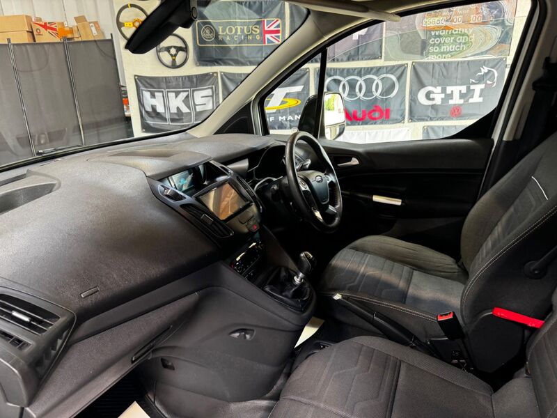 FORD TRANSIT CONNECT