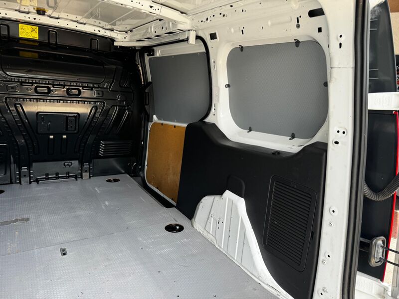 FORD TRANSIT CONNECT
