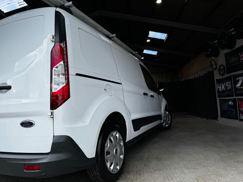 FORD TRANSIT CONNECT