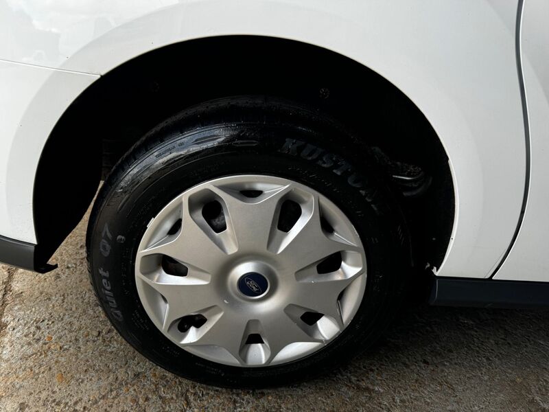 FORD TRANSIT CONNECT