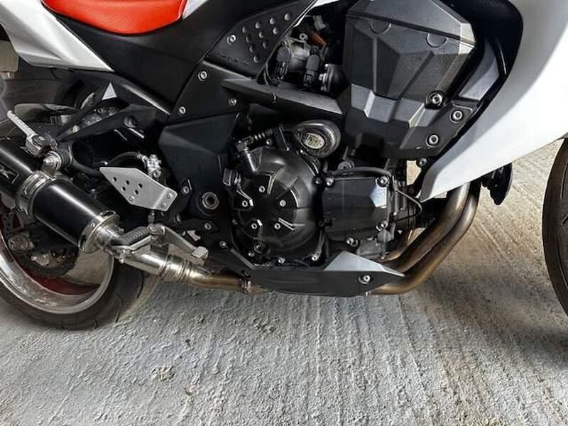 KAWASAKI Z1000
