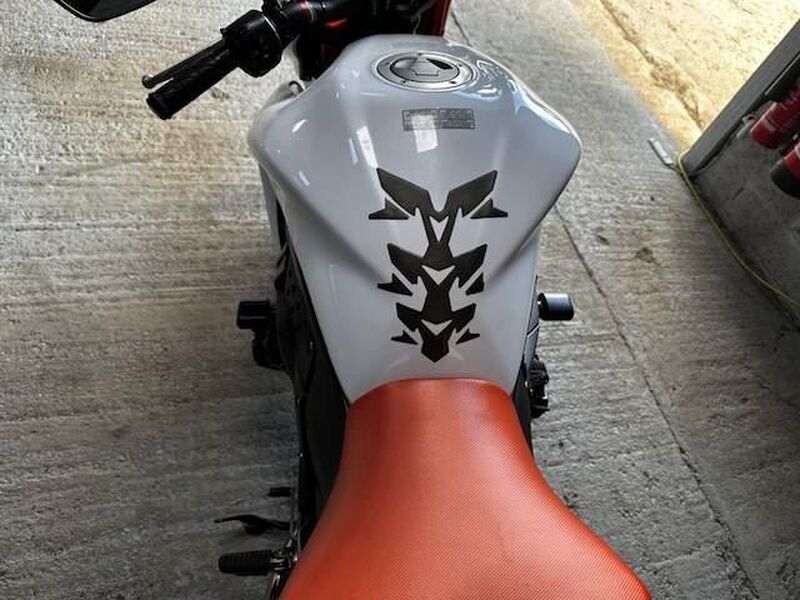 KAWASAKI Z1000