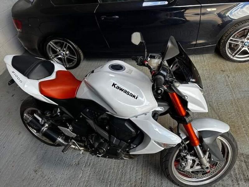 KAWASAKI Z1000