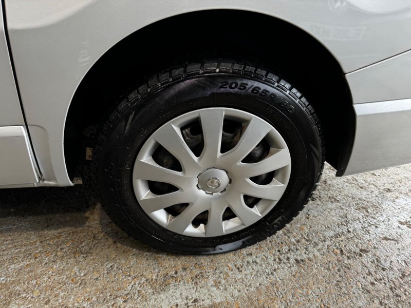 VAUXHALL VIVARO