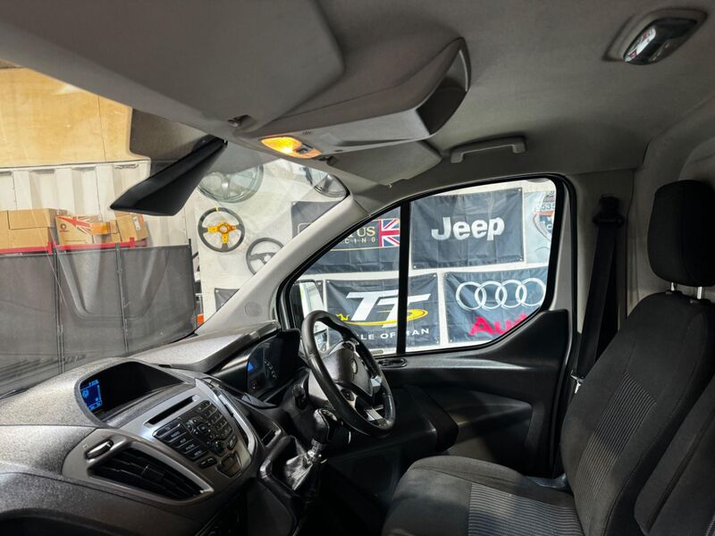 FORD TRANSIT CUSTOM