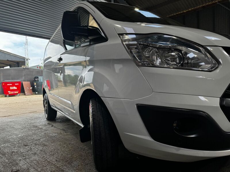 FORD TRANSIT CUSTOM