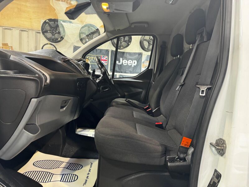 FORD TRANSIT CUSTOM