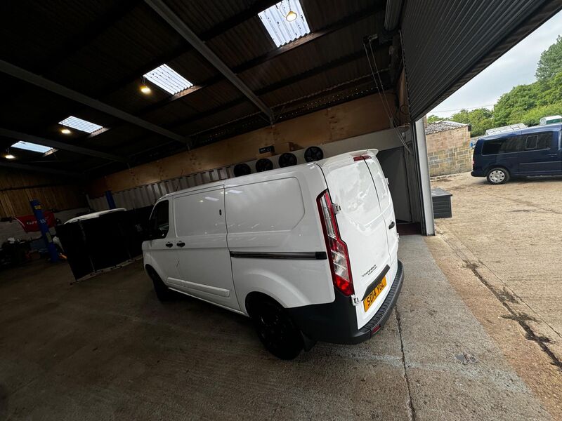 FORD TRANSIT CUSTOM