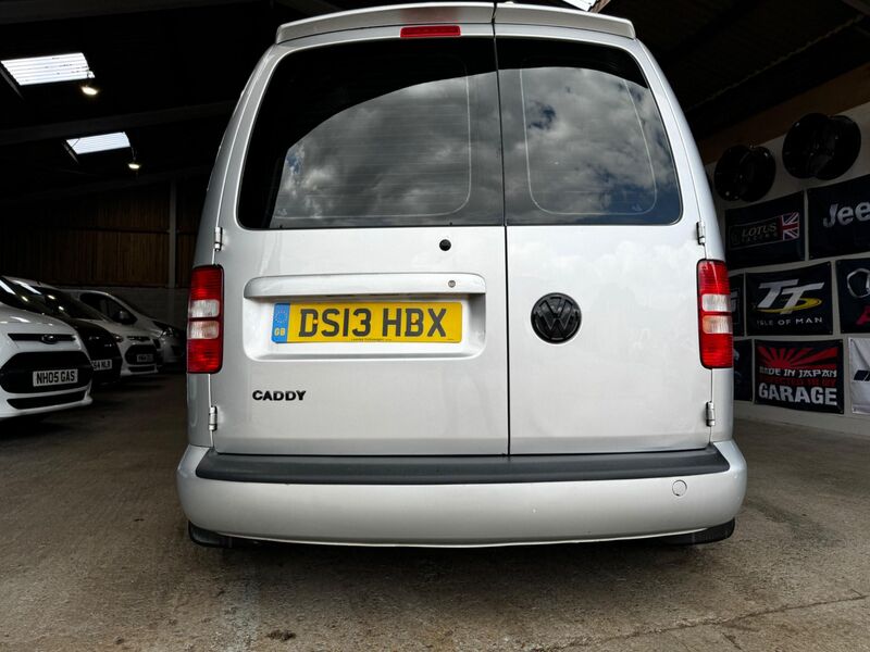 VOLKSWAGEN CADDY