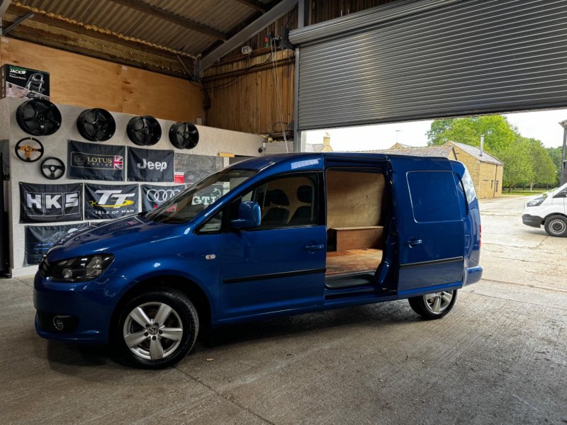 VOLKSWAGEN CADDY MAXI
