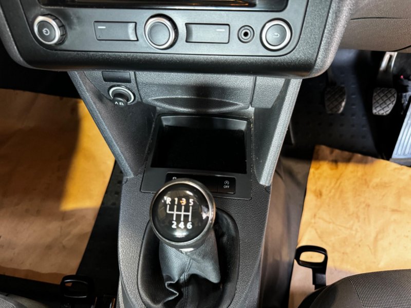 VOLKSWAGEN CADDY MAXI