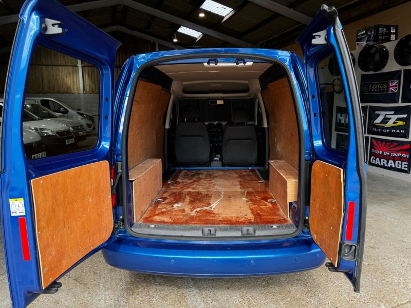 VOLKSWAGEN CADDY MAXI