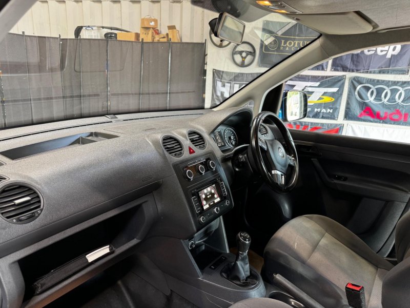VOLKSWAGEN CADDY MAXI