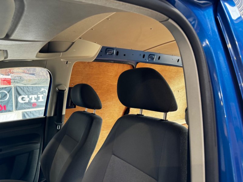 VOLKSWAGEN CADDY MAXI