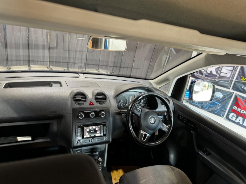 VOLKSWAGEN CADDY MAXI