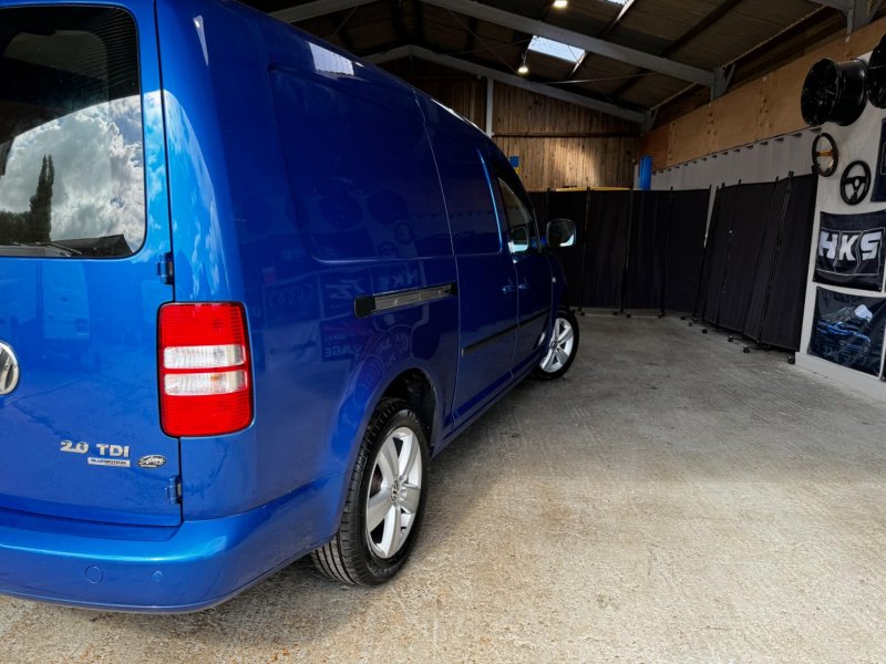 VOLKSWAGEN CADDY MAXI