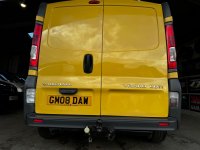 VAUXHALL VIVARO