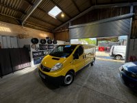 VAUXHALL VIVARO