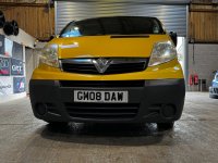 VAUXHALL VIVARO