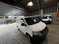 VOLKSWAGEN TRANSPORTER