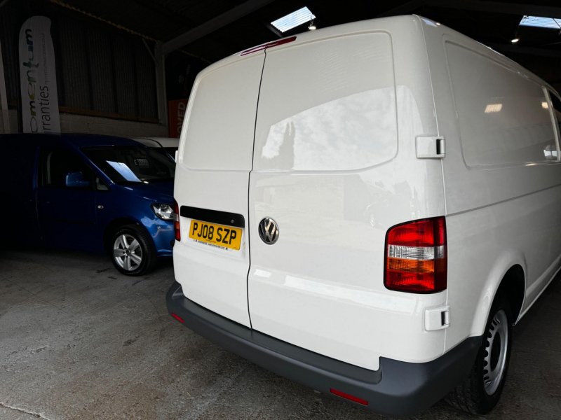 VOLKSWAGEN TRANSPORTER