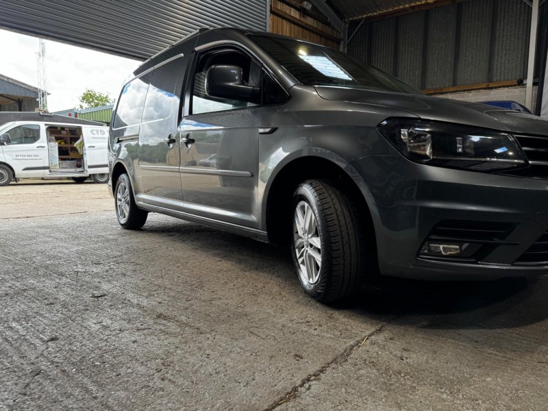 VOLKSWAGEN CADDY MAXI