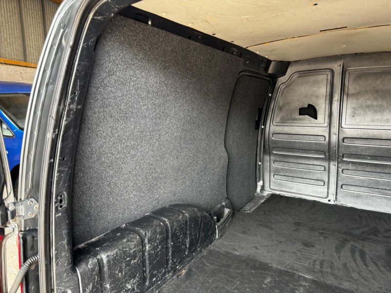 VOLKSWAGEN CADDY MAXI