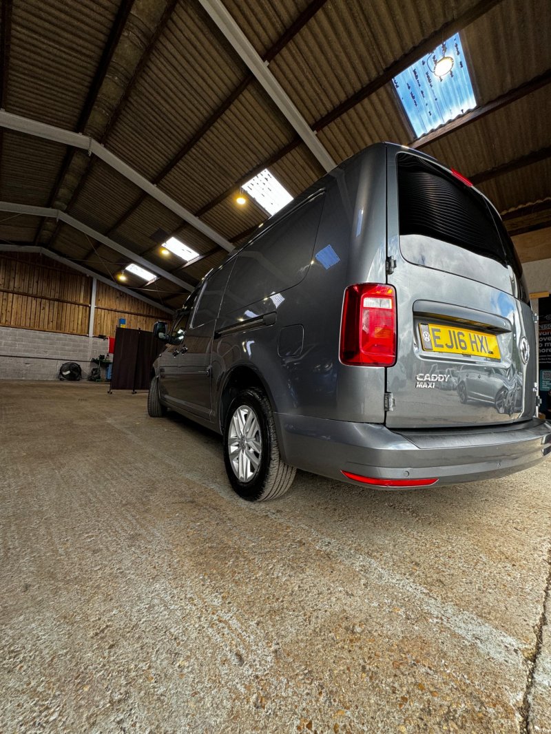 VOLKSWAGEN CADDY MAXI