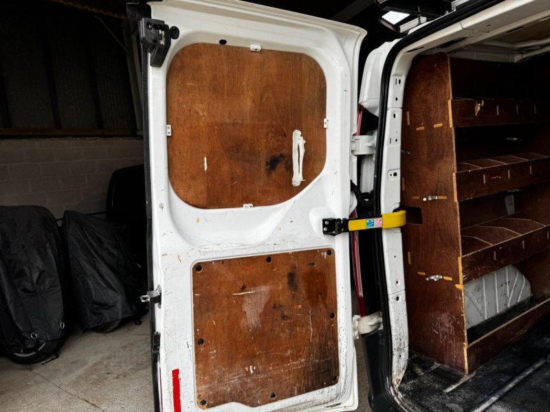 FORD TRANSIT CUSTOM