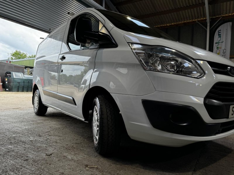 FORD TRANSIT CUSTOM