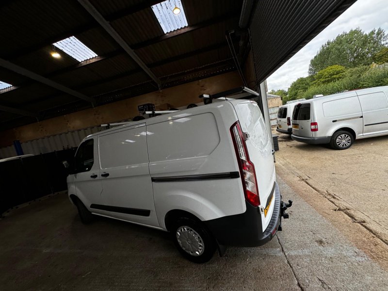 FORD TRANSIT CUSTOM